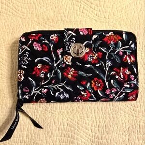 NWT Vera Bradley RFID Turnlock Wallet in Perennials Noir